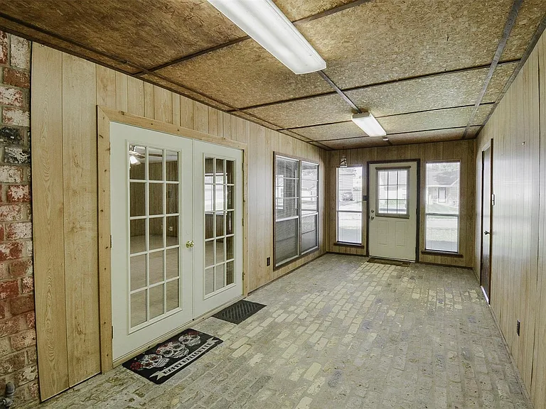 13915 Roundstone Ln — Photo 26
