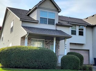 948 Conner St, Chaska, MN 55318