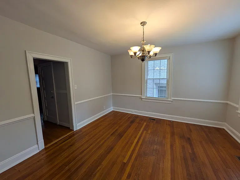 3302 Kensington Ave #3302 — Photo 6
