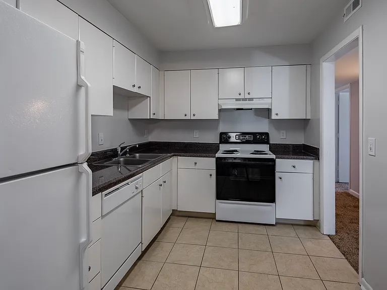 Classic unit - 2-bedroom, 1.5 bath