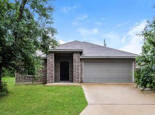 336 Bounding Main St, Gun Barrel City, TX 75156