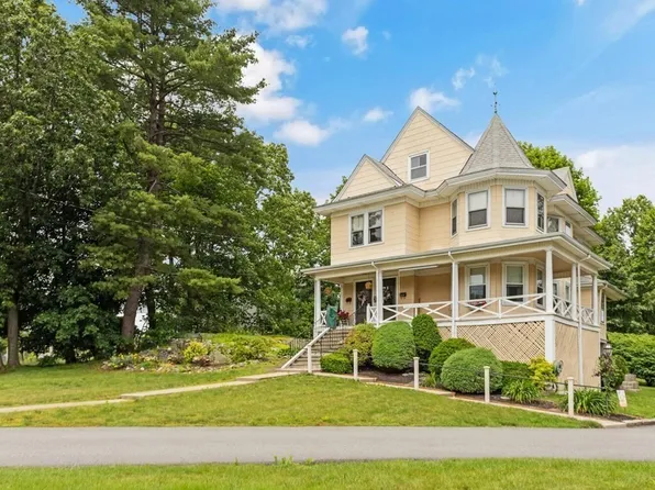 200 Franklin St, Stoneham, MA 02180