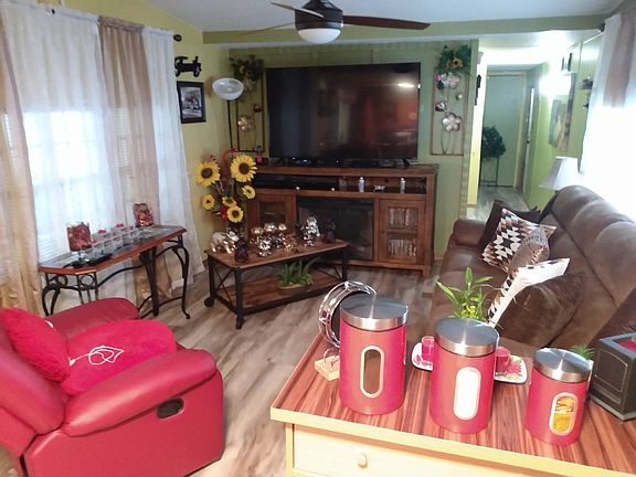 3rd image of 752 W Main St Lot 152