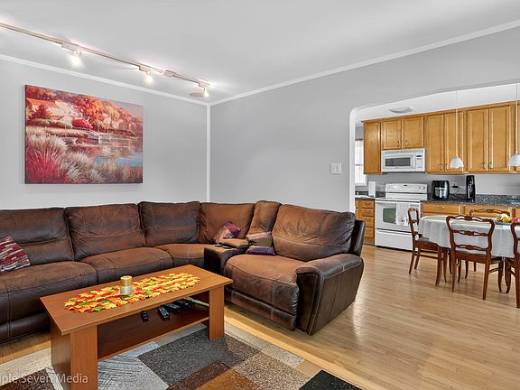 2nd image of 5022 S Leclaire Ave
