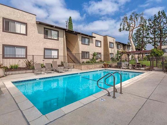 3rd image of 12132 Chapman Ave #817159122