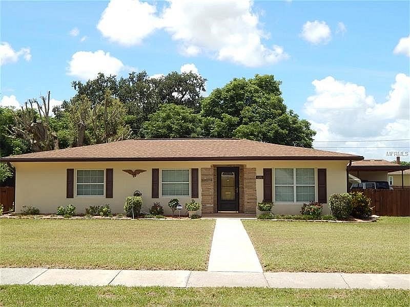 1st image of 626 Lorraine Cir