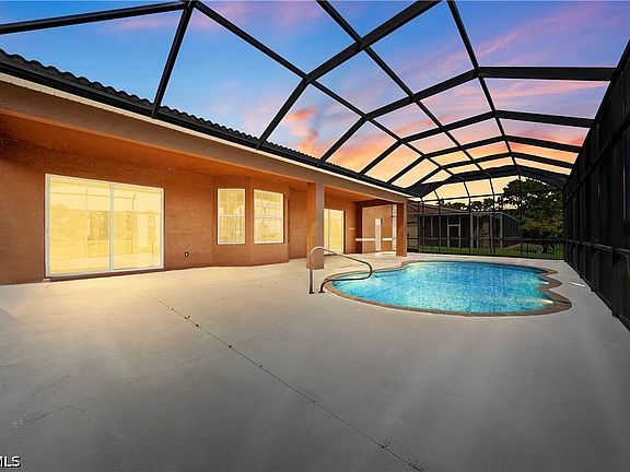 2nd image of 680 Mirror Lakes Ct