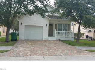 122 Leawood Cir, Naples, FL 34104