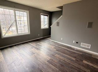 15516 Flyboat Ln, Apple Valley, MN 55124