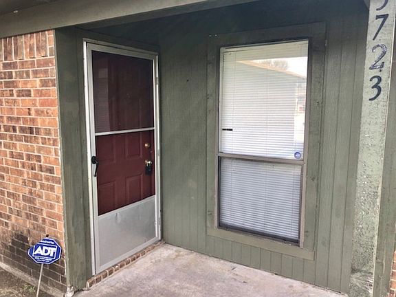 2nd image of 3723 Hulen Park Cir