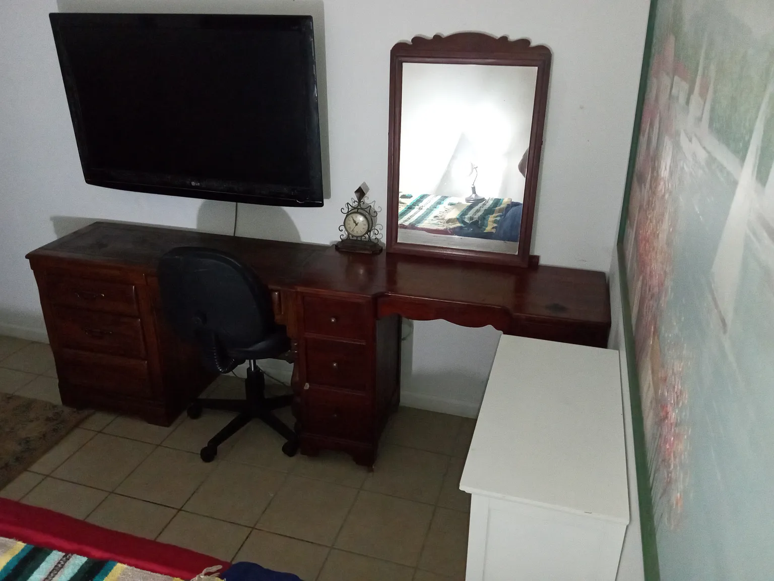 4 bed, 132 sqft, $600 — Photo 3