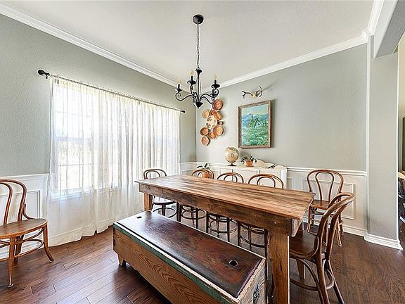 3rd image of 4424 Etheridge Cir