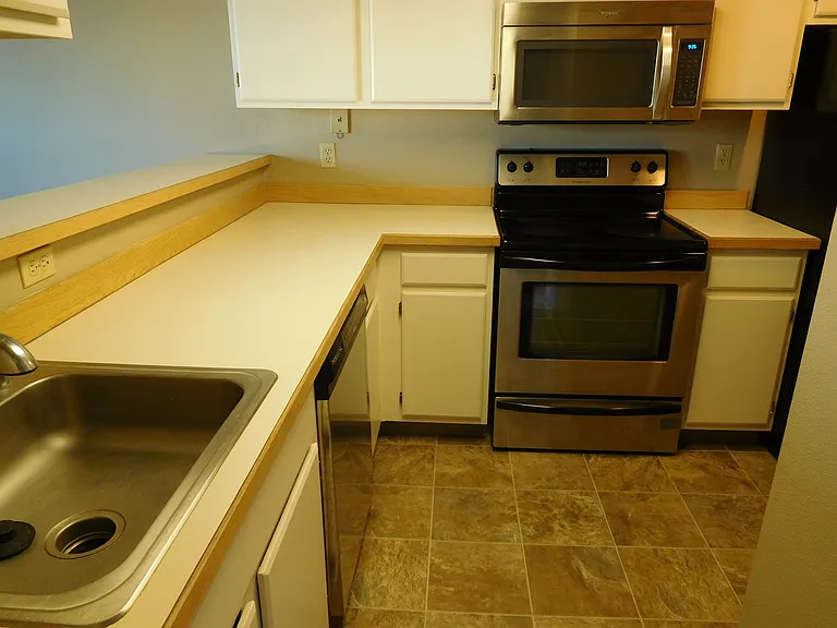 505 E Denny Way #503 — Photo 6