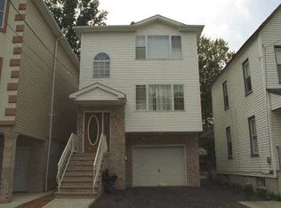 1022 Anna St #1, Elizabeth, NJ 07201