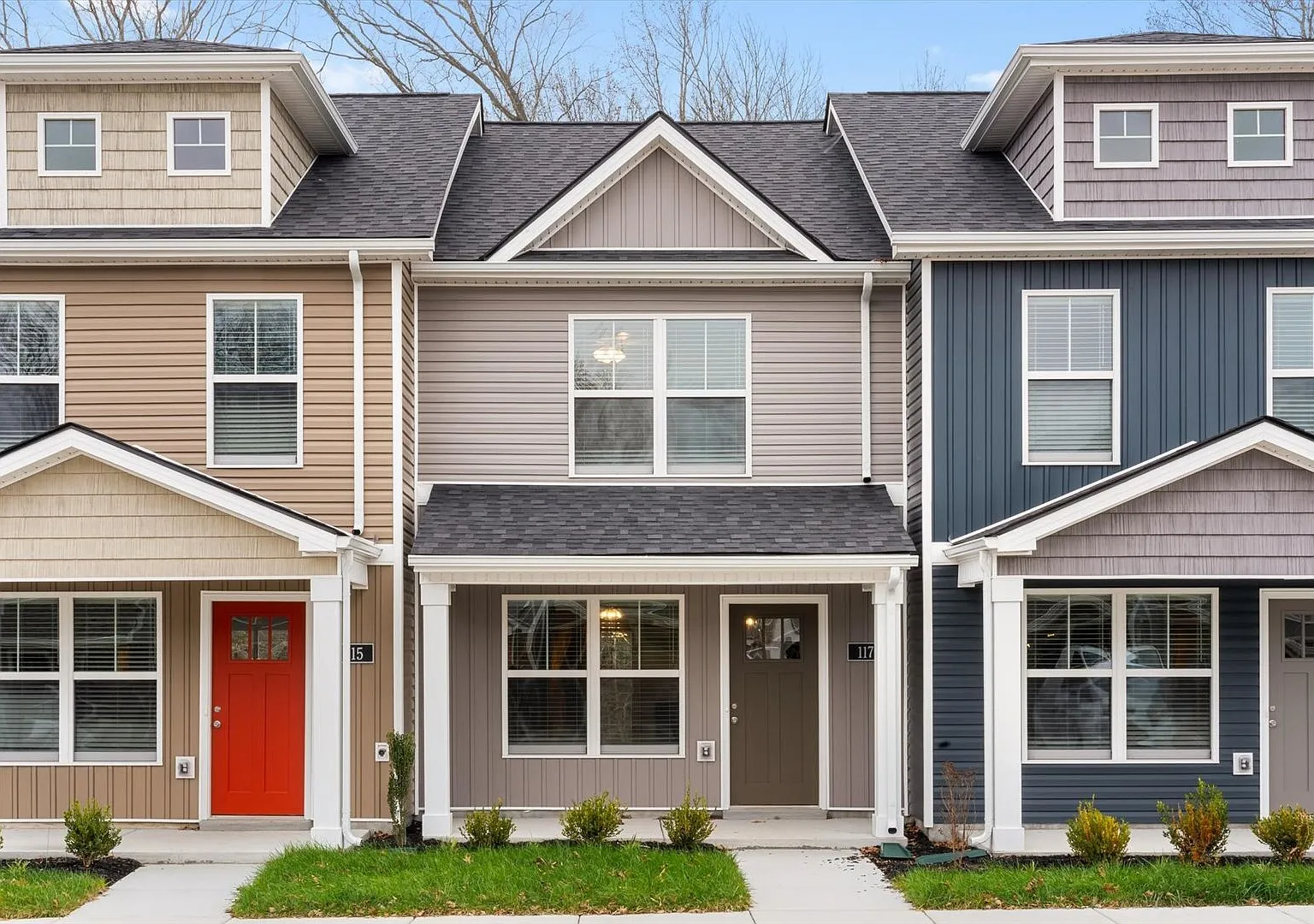 Beautiful New Construction Town Home — Photo 2