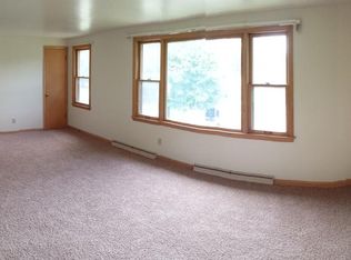1115 Summit Ave, Waukesha, WI 53188