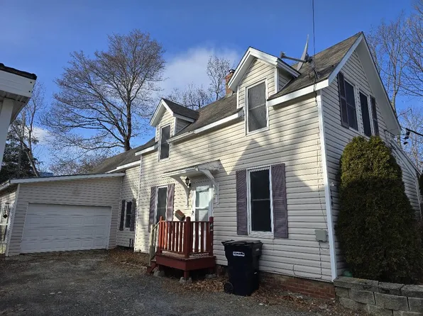 148 Fruit Street, Bangor, ME 04401