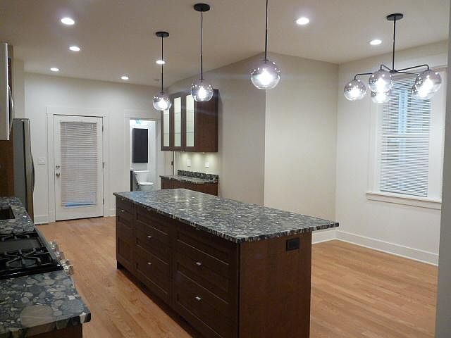 1st image of 921 N Sacramento Blvd #1