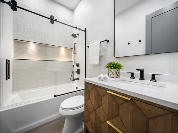 619 Palisade Avenue image 33 of 45