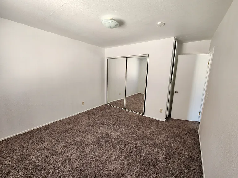 710 Magnolia Ave #4 — Photo 12