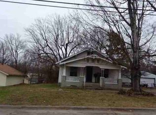 2544 N Johnston Ave, Springfield, MO 65803