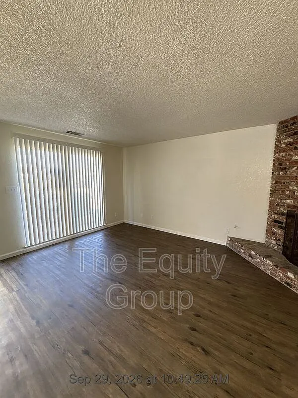 2 bed, 2.0 bath, $1,500 — Photo 3