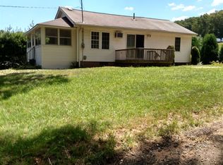 6 Hillcrest Rd, Bolton, CT 06043