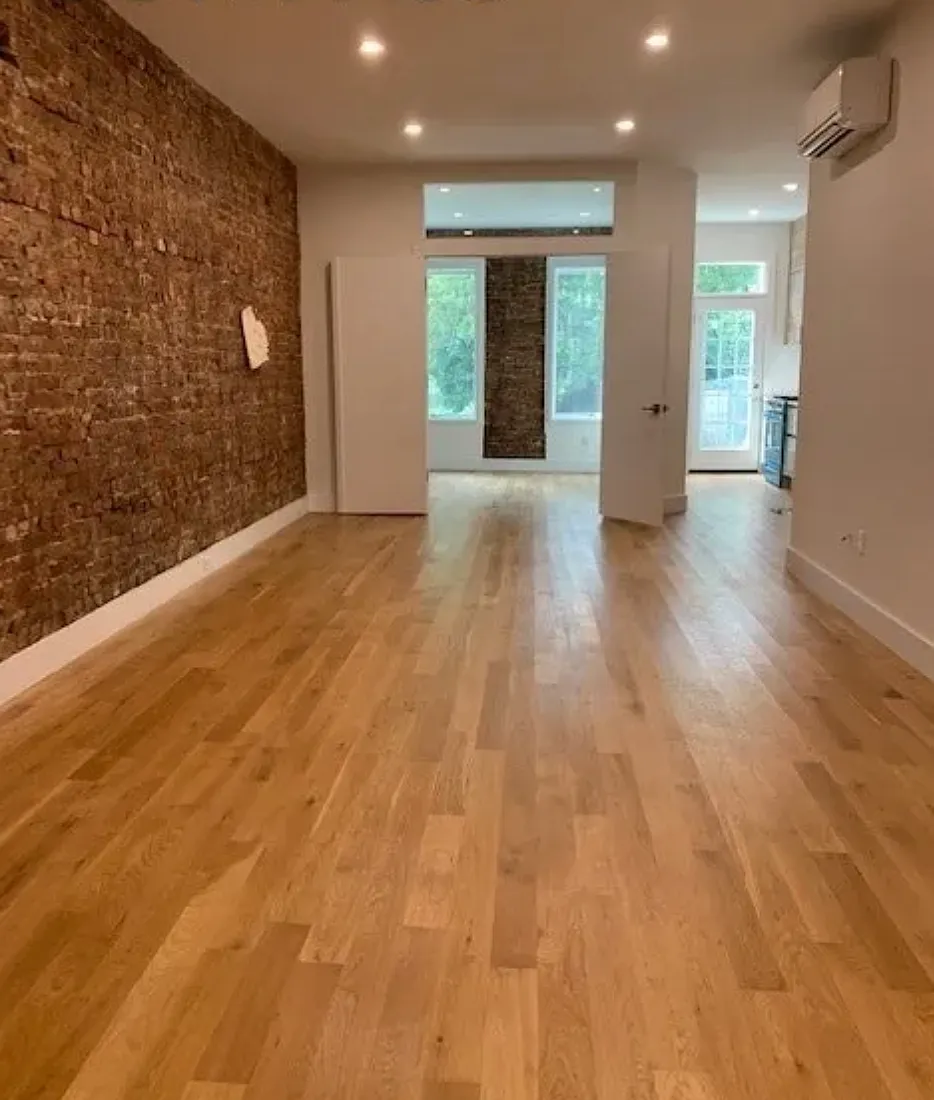 Building Photo - 2021 Linden St #1