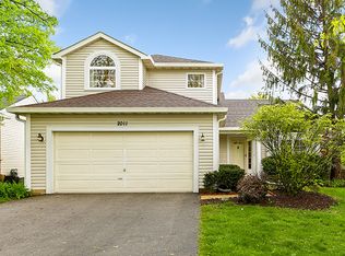 2011 Spice Cir, Naperville, IL 60565