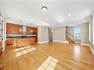 825 S La Grange Rd UNIT C, La Grange, IL 60525