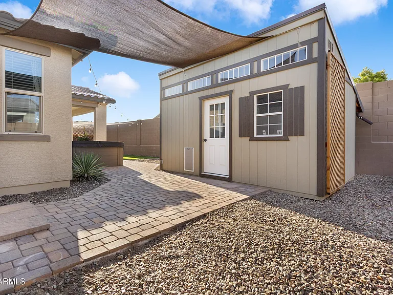 24194 W Whyman Ave — Photo 12