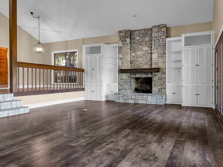 306 Country Wood Dr — Photo 20