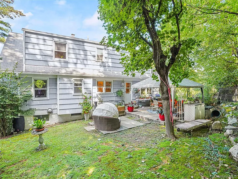 1035 Shore Acres Dr — Photo 21