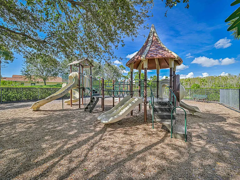 10474 Spruce Pine Ct — Photo 47