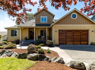 1322 Backswing Ln, Freeland, WA 98249
