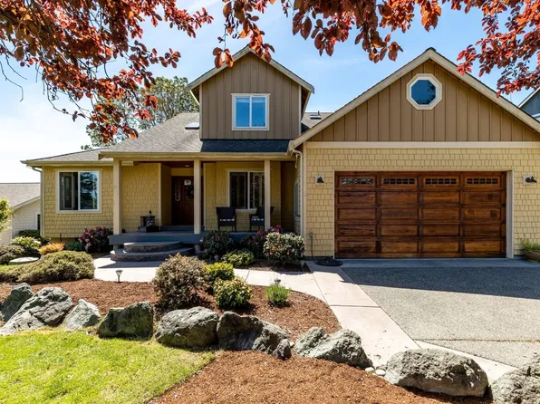 1322 Backswing Lane, Freeland, WA 98249