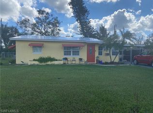 304 E Bougainvillea Rd, Lehigh Acres, FL 33936