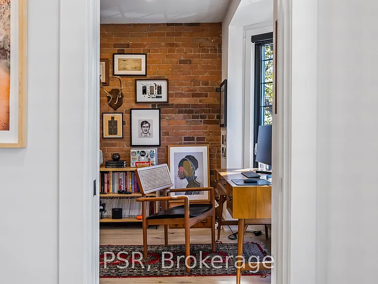 53 Palmerston Ave — Photo 24