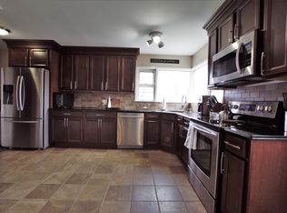 2233 Naamans Creek Rd, Upper Chichester, PA 19061