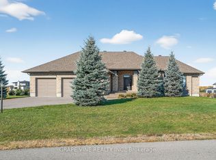 6835 Springrun Pl, Ottawa, ON K4P0E1