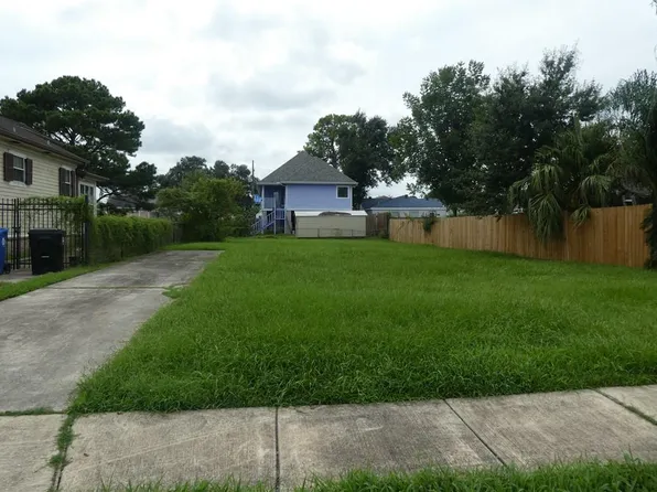 5140 Spain St, New Orleans, LA 70122