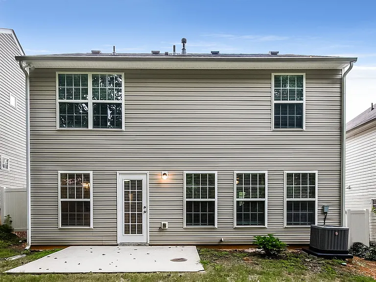 239 Topaz Dr — Photo 15