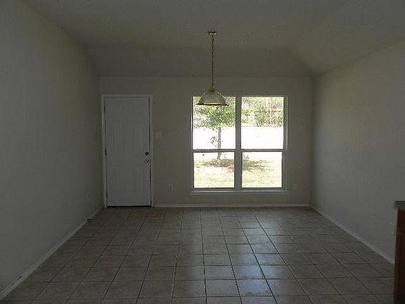 3rd image of 1808 Garfield Dr
