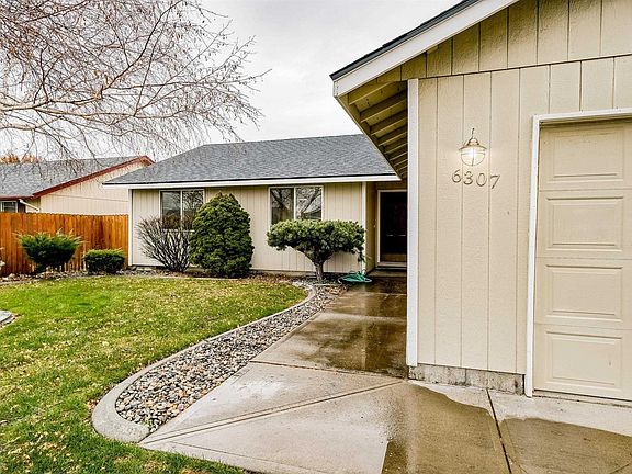 2nd image of 6307 Camden Dr