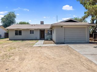 15851 Edmiston Ave, Ivanhoe, CA 93235