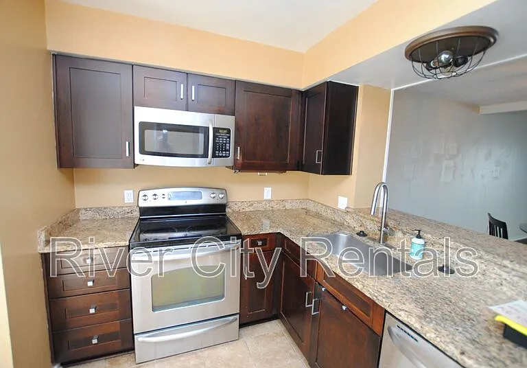 7769 Point Vicente Ct — Photo 4
