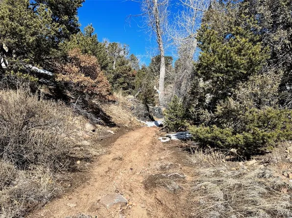 7522 Old Santa Fe Trl, Santa Fe, NM 87505