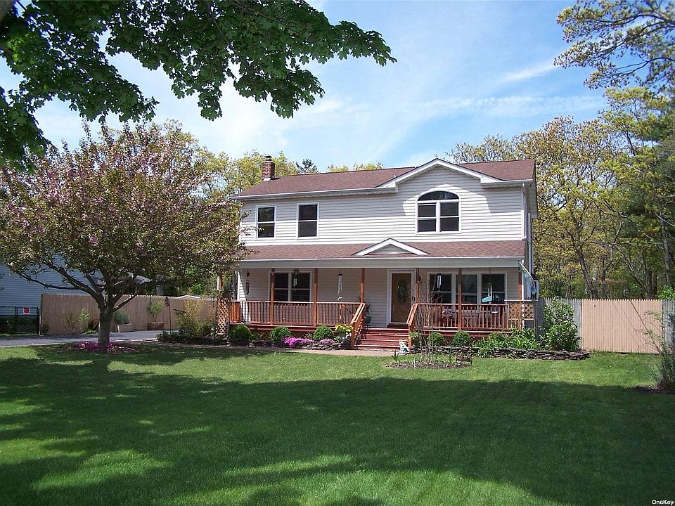 1st image of 141 Robinson Avenue