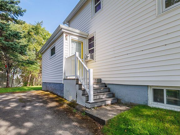 4th image of 378 Alexandra St