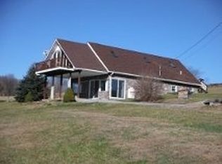 140 Hc 81, Peterstown, WV 24963